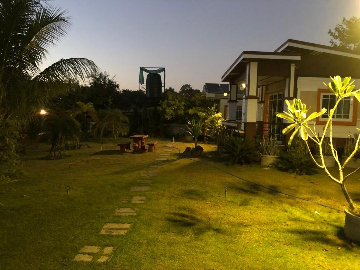 มุกดาสวรรค์ รีสอร์ท - Mukda Sawan Resort Mukdahan Dış mekan fotoğraf